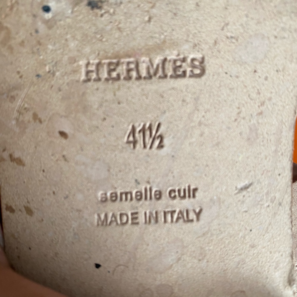‼️SOLD‼️ Hermès Oran Sandals - Picture 4 of 5